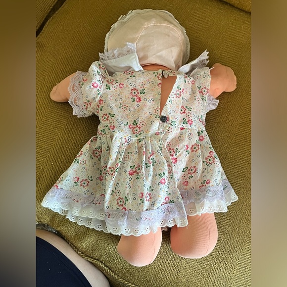 Cabbage Patch Doll Vintage Baby w Clothes Dimple Blonde green Eyes Tan - Picture 4 of 10